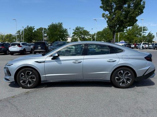 Silver 2024 Hyundai SONATA SEL