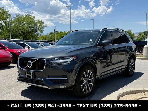 Gray 2018 Volvo XC90 T6 Momentum