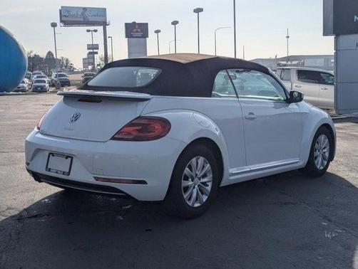 2019 Volkswagen Beetle 2.0T S
