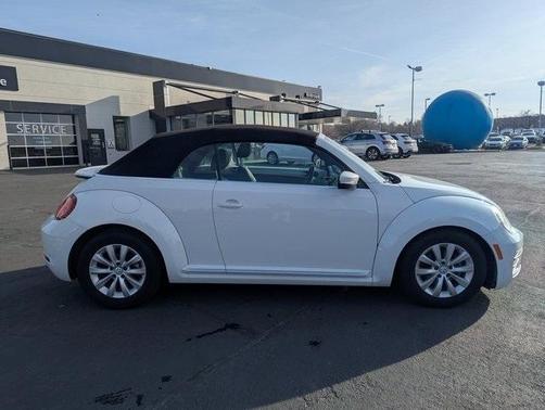 2019 Volkswagen Beetle 2.0T S