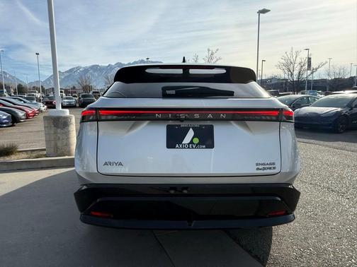 2024 Nissan ARIYA ENGAGE