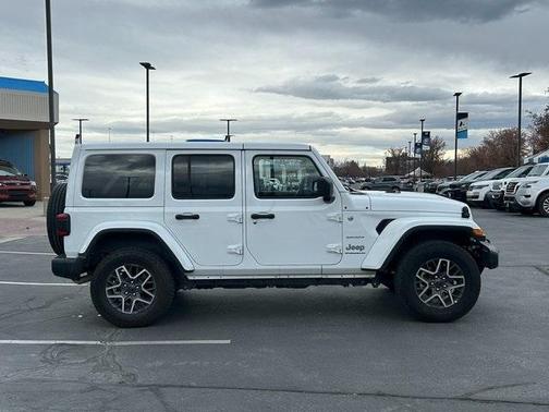 2024 Jeep Wrangler Sahara