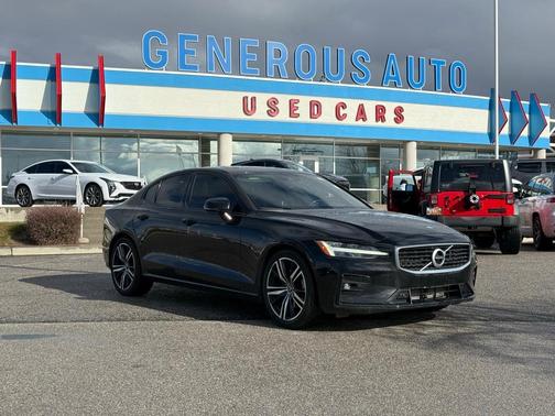 2019 Volvo S60 T5 R-Design