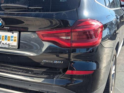 2021 BMW X3 xDrive30i