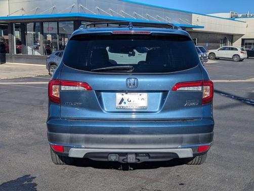 2021 Honda Pilot Touring 8-Passenger