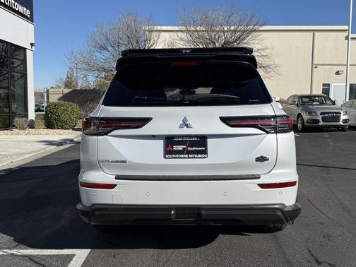 2026 Mitsubishi Outlander EDITION