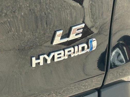 2023 Toyota RAV4 Hybrid LE