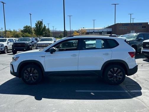 2022 Volkswagen Taos 1.5T S