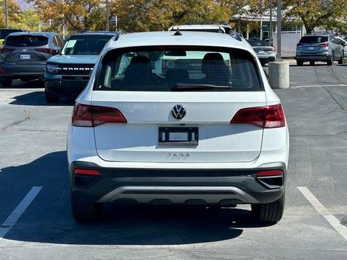 2022 Volkswagen Taos 1.5T S