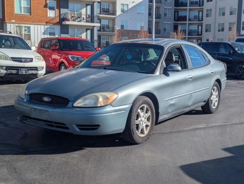 2006 Ford Taurus SEL