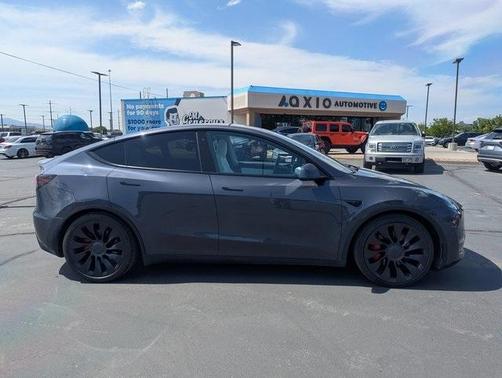 2020 Tesla Model Y Performance