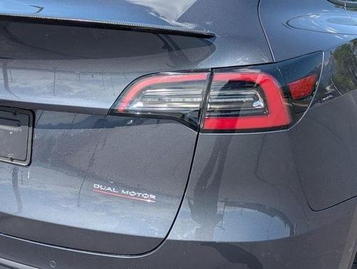 2020 Tesla Model Y Performance