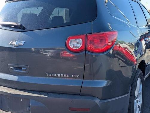 2010 Chevrolet Traverse LTZ