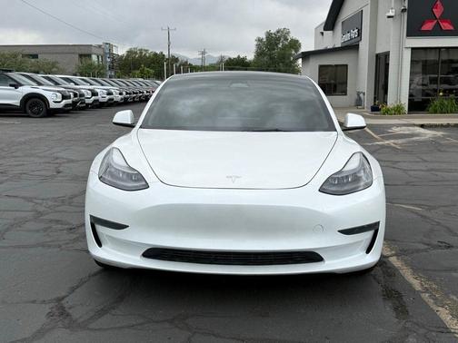 White 2023 Tesla Model 3 Base