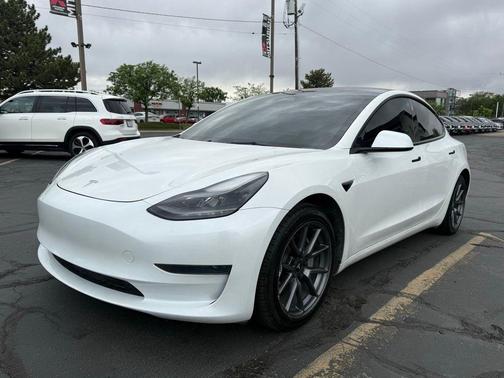 White 2023 Tesla Model 3 Base