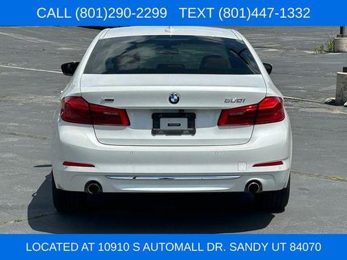 White Metallic 2018 BMW 530 i xDrive