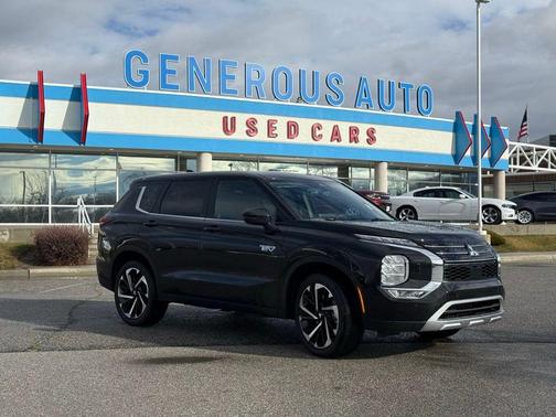 2025 Mitsubishi Outlander PHEV SE