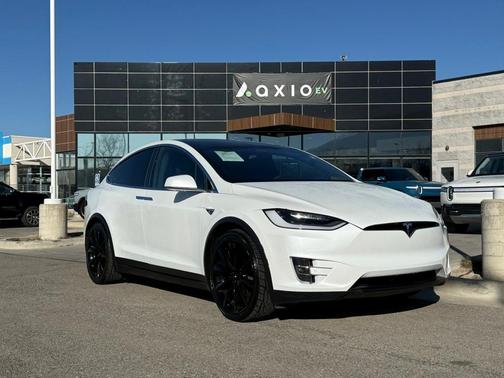 2020 Tesla Model X Long Range