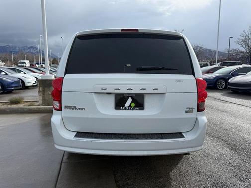 2016 Dodge Grand Caravan R/T