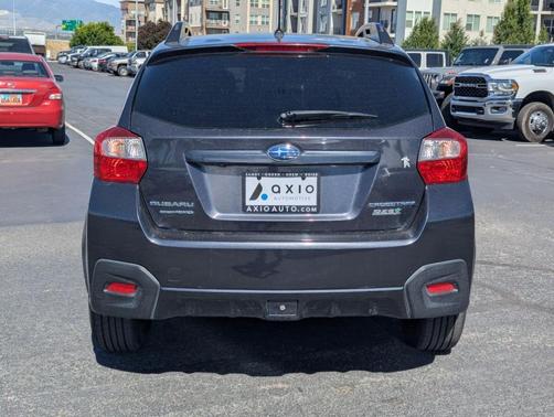Dark Gray Metallic 2017 Subaru Crosstrek 2.0i Premium