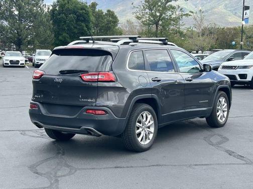 Granite Crystal Clearcoat Metallic 2014 Jeep Cherokee Limited