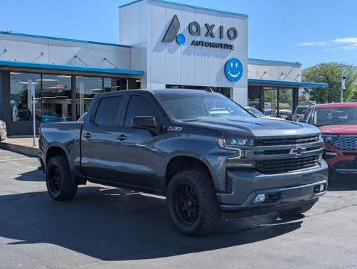 Shadow Gray Metallic 2021 Chevrolet Silverado 1500 RST