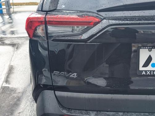 2020 Toyota RAV4 Sport