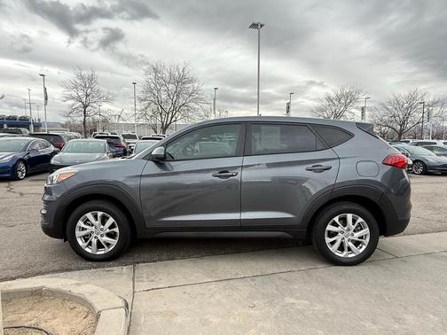 2019 Hyundai TUCSON SE