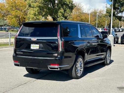 2021 Cadillac Escalade ESV Premium Luxury