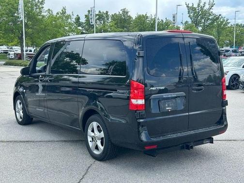 2018 Mercedes-Benz Metris Base