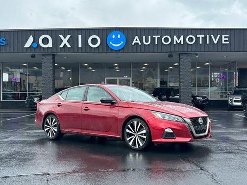 2022 Nissan Altima 2.5 SR