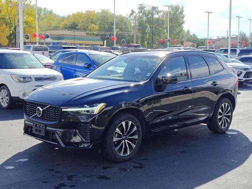 2025 Volvo XC60 B5 Plus