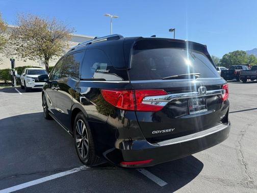 Black 2019 Honda Odyssey Elite