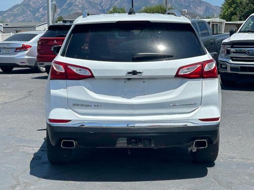 Summit White 2020 Chevrolet Equinox 2LT