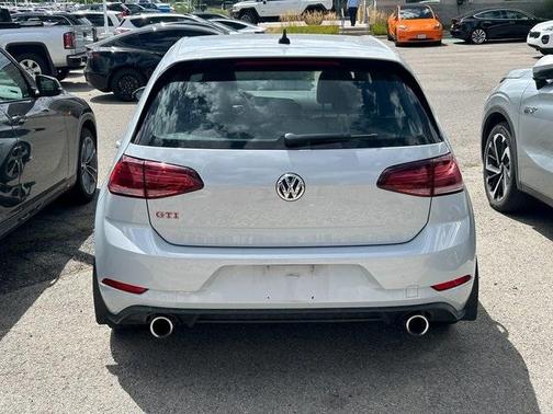 2019 Volkswagen Golf GTI 2.0T SE