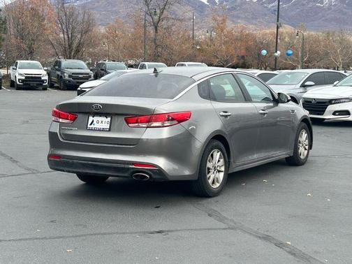 2017 Kia Optima LX