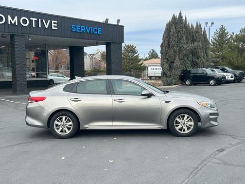 2017 Kia Optima LX