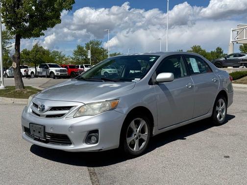 Classic Silver Metallic 2012 Toyota Corolla LE