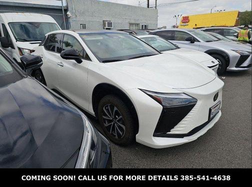 2023 Lexus RZ 450e Premium