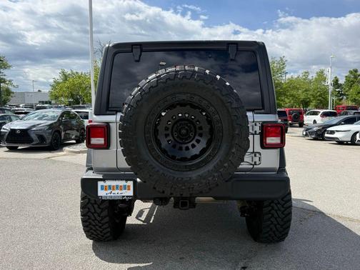 Billet Silver Metallic Clearcoat 2018 Jeep Wrangler Unlimited Sport