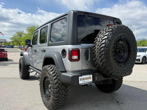 Billet Silver Metallic Clearcoat 2018 Jeep Wrangler Unlimited Sport