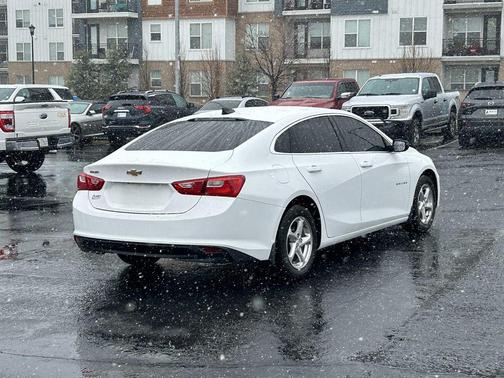 2017 Chevrolet Malibu 1LS