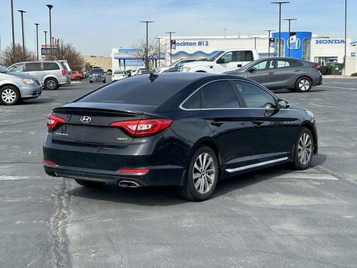 2017 Hyundai SONATA Sport