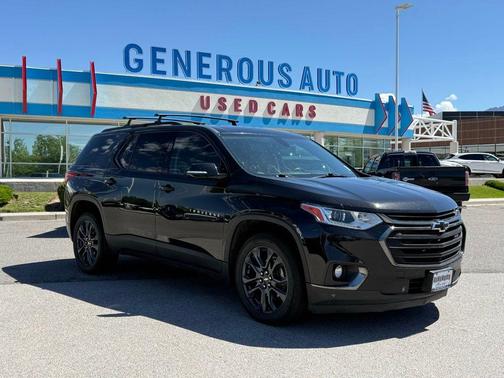Mosaic Black Metallic 2019 Chevrolet Traverse RS
