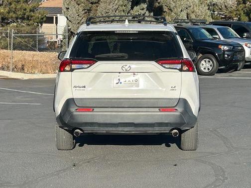 2019 Toyota RAV4 LE