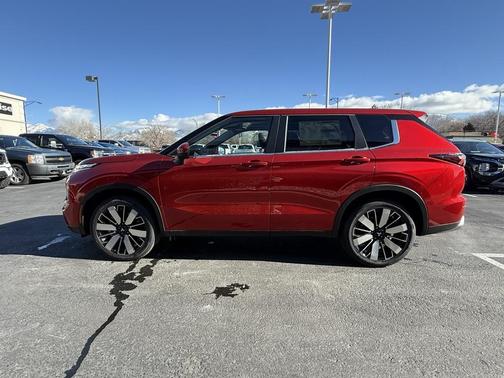 2026 Mitsubishi Outlander SE