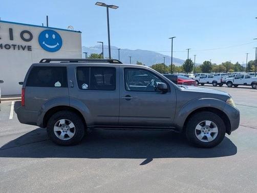 2008 Nissan Pathfinder S