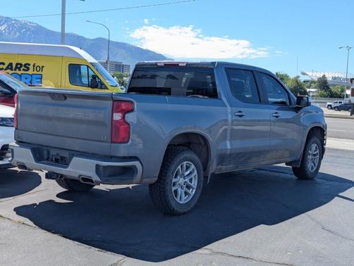 Gray 2019 Chevrolet Silverado 1500 LT