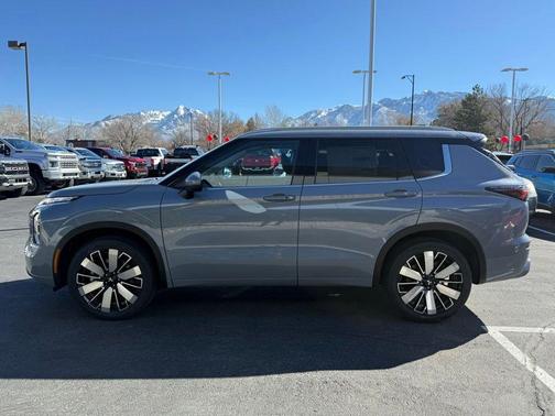 2026 Mitsubishi Outlander SEL