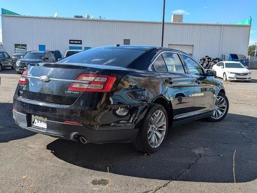 2018 Ford Taurus Limited